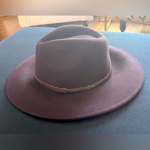 Women’s Deep Purple Felt Wide Brim Hat